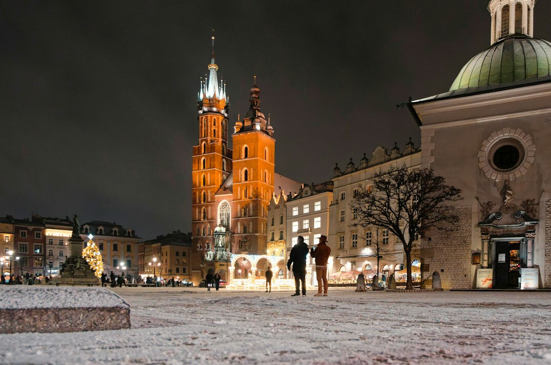 krakow market square